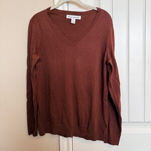 Amazon Essentials Women's Brown V-Neck Sweater Size Large